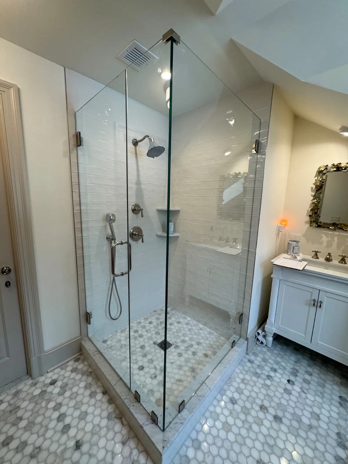 Glass railing deck installation Connecticut - All Glass and Mirror LLC